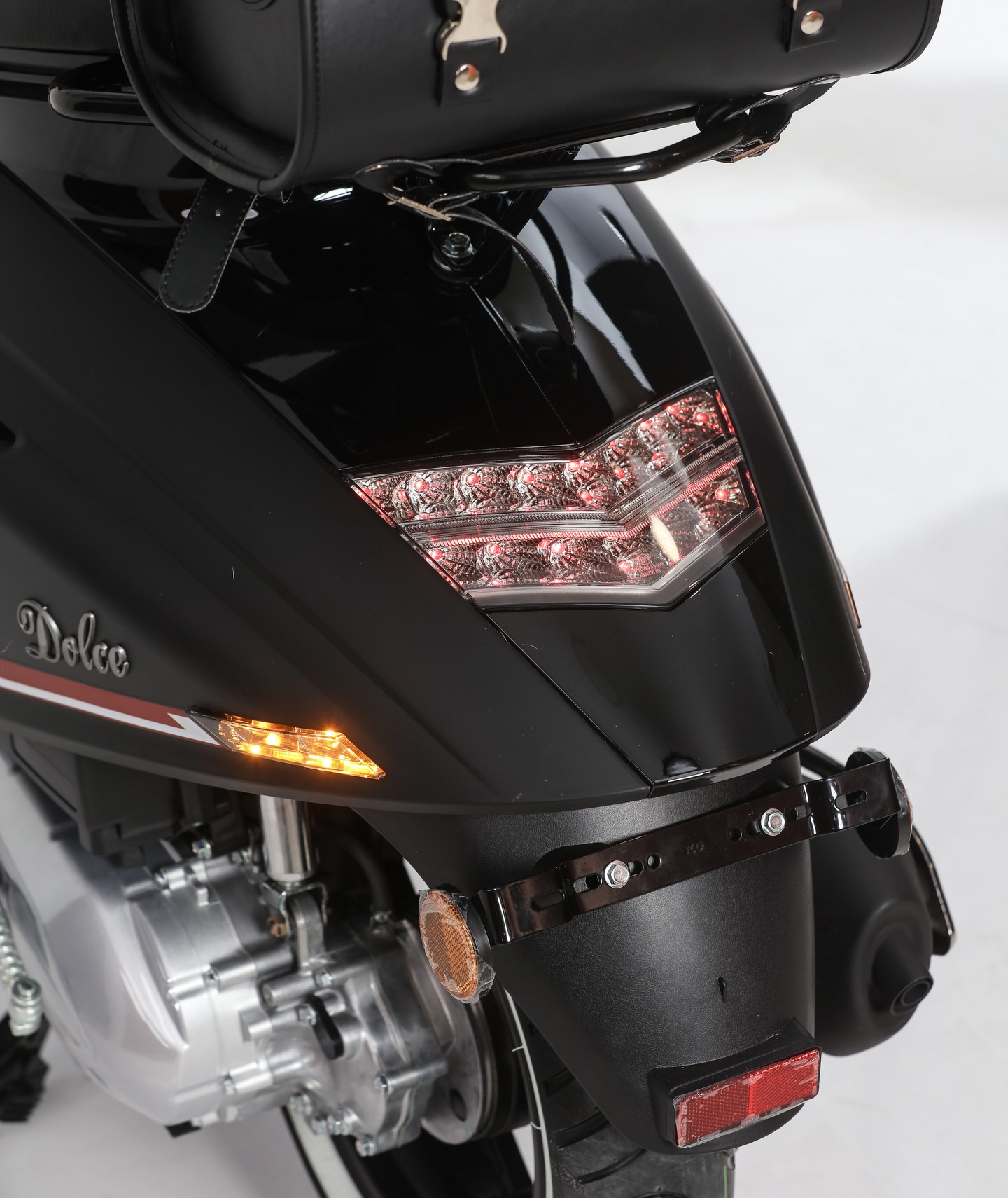 DOLCE 125CC  black