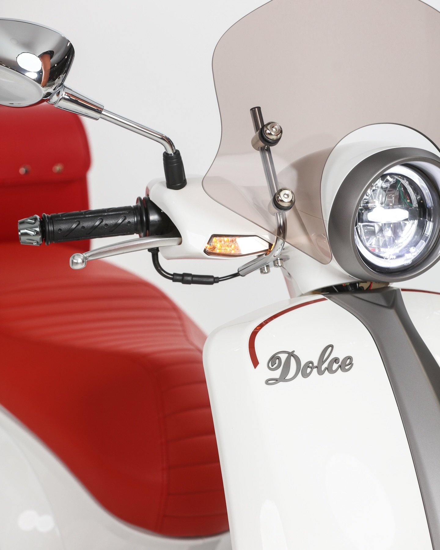 dolce blanc smt 1