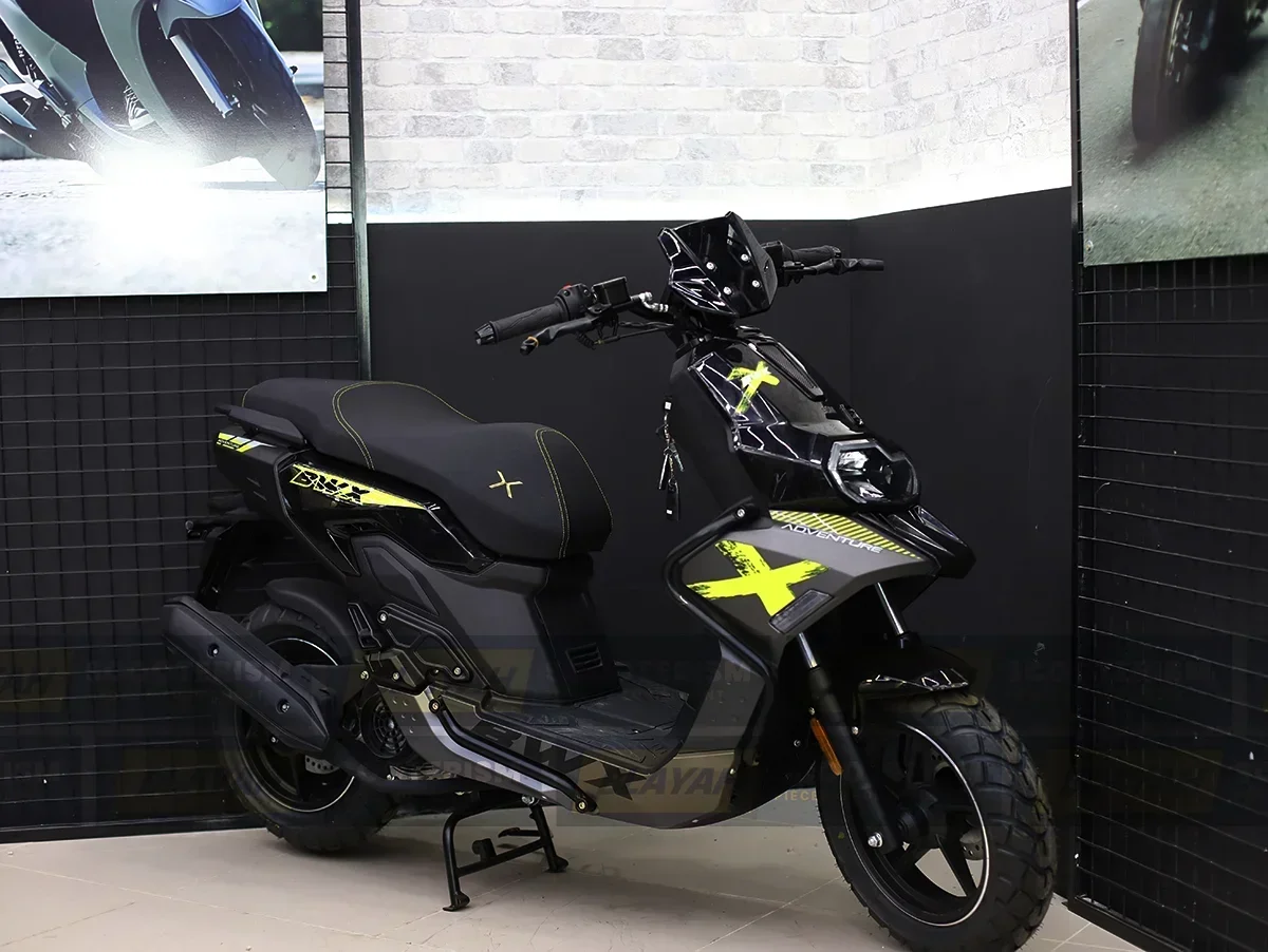 BWX ADVENTURE Yellow-green COLOR