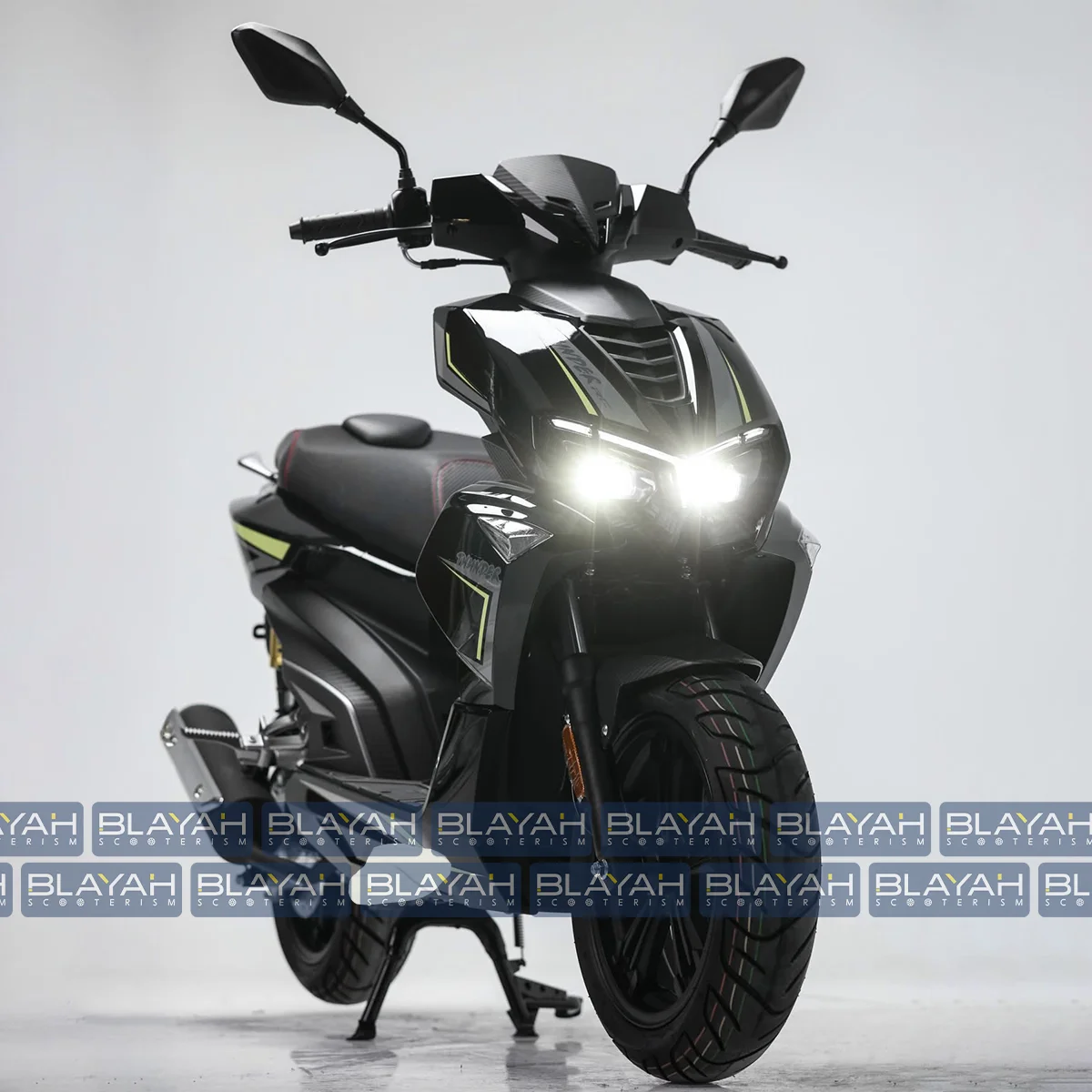 THUNDER 125CC BLACK - SMT - Pièce Scooter Tunisie